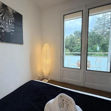 - 4 Bedrooms - Pierre Benite * Oullins